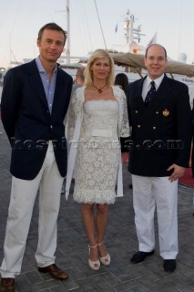 VALENCIA, SPAIN - May 14th:  Ernesto Bertarelli (left) head of Alinghi with his wife Kirsten meets HRH Prince Albert of Monaco during the Louis Vuitton Cup.