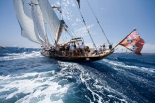 PALMA, MAJORCA - JUNE 19TH:  The 35m Aschanti IV sailing on New Zealand Millenium Day of the Superyacht Cup Ulysse Nardin on June 19th 2007. Fifty-two of the worlds largest and most expensive sailing superyachts have gathered in Majorca for The Superyacht Cup Ulysse Nardin 2007, including three days of sailing and social events.