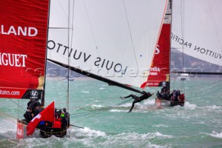 Auckland, 14 02 2009Louis Vuitton Pacific SeriesLVPS Final: Alinghi vs Emirates Team New Zealand