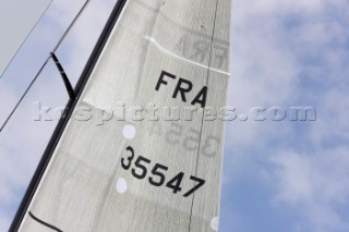 Main sail and sail numbers