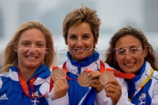 Qingdao (China) - 2008/08/17.  Olympic Games Yngling - Greece - Sofia Bekatorou, Sofia Papadopoulou and Virginia Kravarioti (Bronze medal)