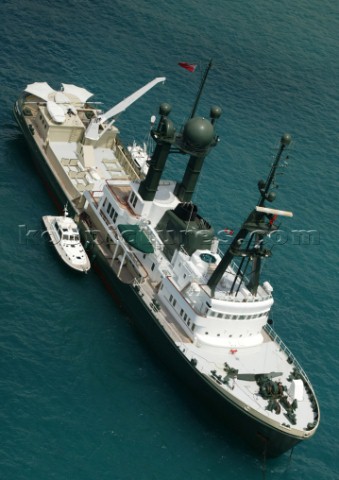 Superyacht tug Lone Ranger