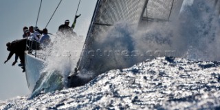 Maxi Yacht Rolex Cup 2009 RAN, Sail n: GBR 7236R, Nation: GBR, Owner: Niklas Zennstrom, Model: JV 72