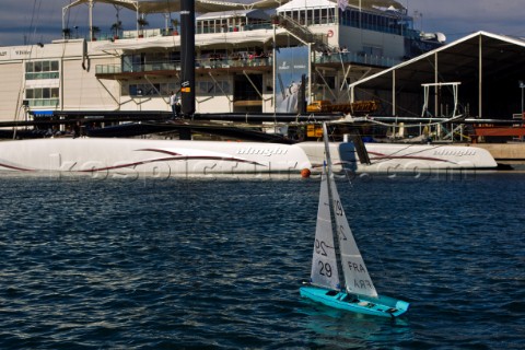 Valencia 2910 Alinghi5 33rd Americas Cup Alinghi 5 dock side