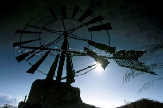 Traditional wind turbine