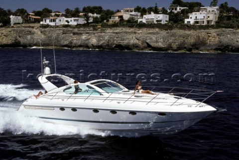 Fairline Targa 48 powerboat cruising in Mediterranean