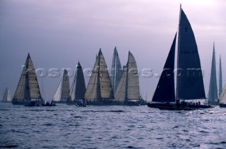 Round the Island Race 05