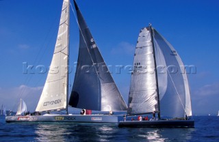 Super maxi Maximus in light breeze during the Round the Island Race 05