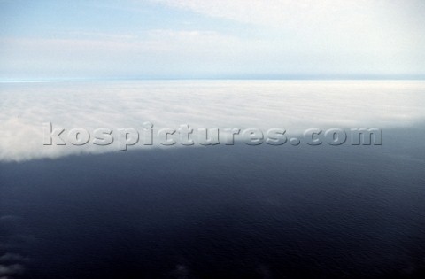 Rolex Fastnet Race 2001 The Solent Cowes Isle of Wight UK Organised by the RORC the race starts in C