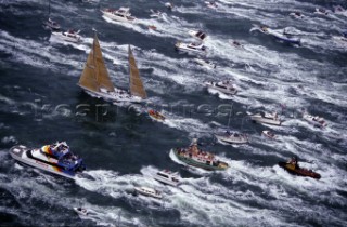 Maxi ketch New Zealand Endeavour amongst spectator craft during the Whitbread Round the World Race 1989 / 1990