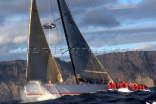 Hobart, 28-12-2006  Rolex Sydney Hobart 2006  WILD OATS XI sailing off Tasman Island