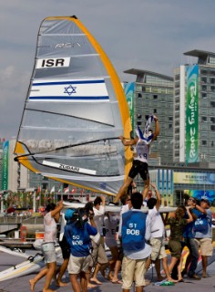 Qingdao, China, 20080820  Qingdao 2008 OLYMPICS  BRONZE MEDAL  Windsurfer Men - Israel - Shahar Zubari