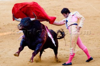 Valencia, 18 03 07  Falles Of Valencia 2007  Corrida for the Falles 2007  ©ACM 2007/Photo:Carlo Borlenghi/SEASEE.IT