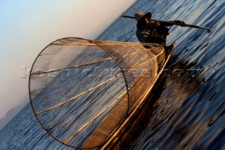 Inle Lake, Myanmar (Burma) 11 01 07    Traditional fishing boats