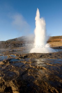 Iceland-Islanda, 19 11 2007  Natural Gyser in Iceland