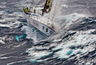 INVESTEC LOYAL, Sail n: 99999, Owner: Sean Langman, State: NSW, Division: IRC, Design: Elliott