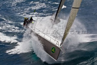 RAN, Sail n: GBR 7236R, Owner: Niklas Zennstrom, State: U.K, Division: IRC, Design: Jv 72