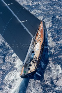 MAGIC CARPET CUBED, Sail n: GBR1001R, Owner: SIR LINDSAY OWEN JONES, Lenght: 30,48, Model: Wally100