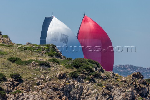 INOUI Vitters Shipyard Philippe Briand 33mGHOST Vitters Shipyard Luca Brenta 372m