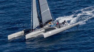 PARADOX, Sail n: CAY1, Boat Type: irens, Skipper: Peter Aschenbrenner (co skipper. Jeff Mearing), Country: United States of America passing San Vito lo Capo