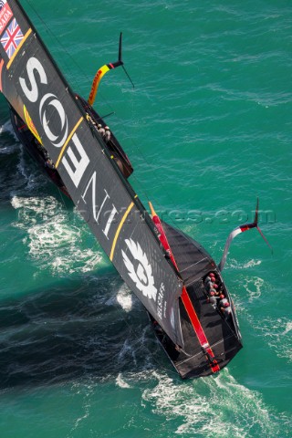 171220  Auckland NZL36th Americas Cup presented by PradaRace Day 1Ineos Team UK Luna Rossa Prada Pir