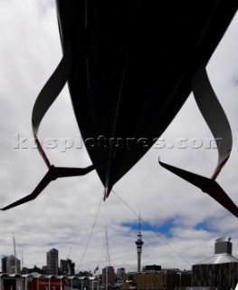 Shore Team crane launch INEOS