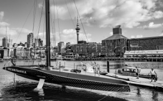 Shore Team crane launch INEOS