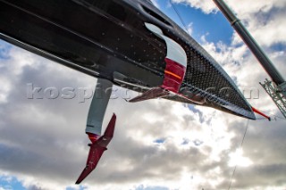 Shore Team crane launch INEOS