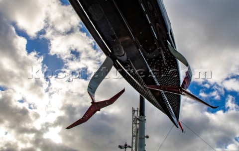 Shore Team crane launch INEOS