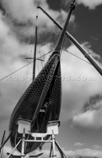 Shore Team crane launch INEOS