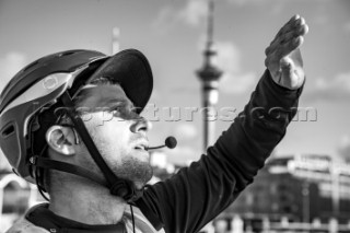 Shore Team crane launch INEOS