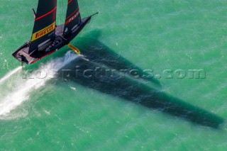 17/12/20 - Auckland (NZL)36th Americaâ€™s Cup presented by PradaRace Day 1Luna Rossa Prada Pirelli Team