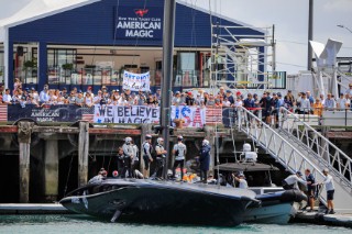 29/01/21 - Auckland (NZL)36th Americaâ€™s Cup presented by PradaPRADA Cup 2021 - DocksideNew York Yacht Club American Magic Base with supporters