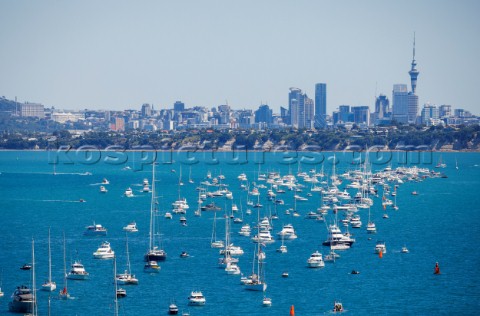 300121  Auckland NZL36th Americas Cup presented by PradaPRADA Cup 2021  Semi Final Day 2Spectator Bo