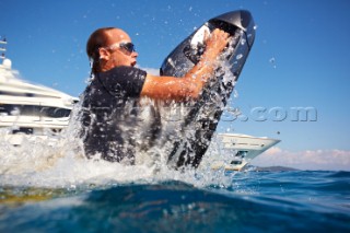 Man using a seabob