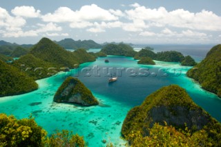 Cruising in Indonesia, elevated view of Wayag, Raja Ampat Islands