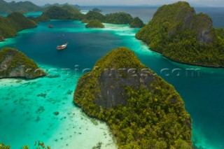 Cruising in Indonesia, elevated view of Wayag, Raja Ampat Islands