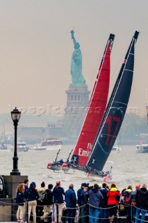 Race Day 1Oracle Team USAEmirates Team New Zealand