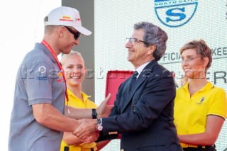 23/02/21 - Auckland (NZL)36th America’s Cup presented by PradaPRADA Cup 2021 - Prizegiving CeremonyJames Spithill (Sailor - Luna Rossa Prada Pirelli Team), Agostino Randazzo (Commodore of the Circolo della Vela Sicilia)