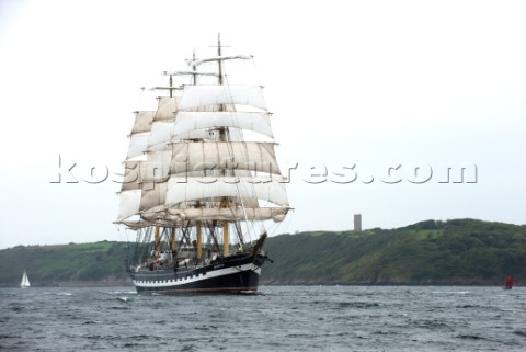 Tall ship Kruzenshtern sailing