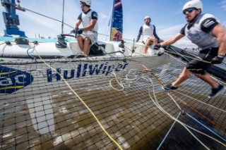 2015 Extreme Sailing Series - Act 5 - Hamburg.GAC Pindar skippered by Seve Jarvin (AUS) and crewed by Adam Minoprio (NZL), Marcus Ashley-Jones (AUS), James Wierzbowski (AUS) and James Corrie (AUS).