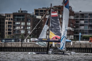 2015 Extreme Sailing Series - Act 5 - Hamburg.Red Bull Sailing Team skippered by Hans-Peter Steinacher (AUT) and crewed by Jason Waterhouse (AUS), Jeremy Bachalin (SUI), Stewart Dodson (NZL) and Shain Mason (GBR).