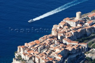 MOTOR YACHT IN SOUTH CORSICA. PERFECT BEACH, BLUE DREAM