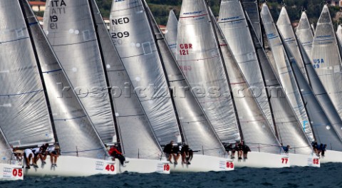 Malcesine 170711  Audi Sailing Series Melges 32  Start race