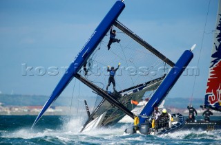 EXTREME SAILING SERIES, COWES, UK, AUGUST 8TH 2011: Day 3 - Extreme 40 Race. Aberdeen Asset Management, the fleet race of the Extreme Sailing Series, Cowes. (Photo by Chris Schmid / Eyemage, all right reserved)