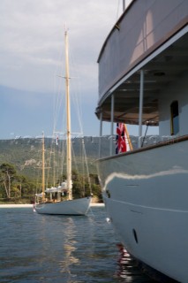 Les Regates Imperiales 2012 - onboard Skylark of 1937