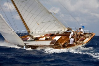 Mercury S&S yacht in the COPA DEL REY DE BARCOS DE ÃPOCA 2012 Panerai Classic series 2012